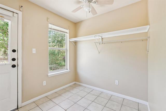 Building Photo - 4601 Bundyhill Dr
