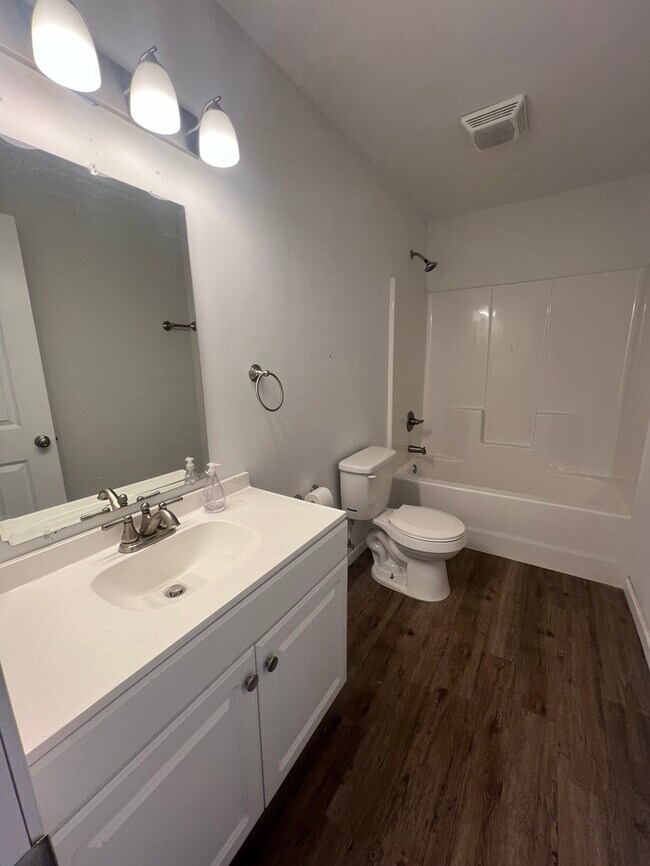 5 S Center St Unit 5, Sullivan, MO 63080 Condo for Rent in Sullivan