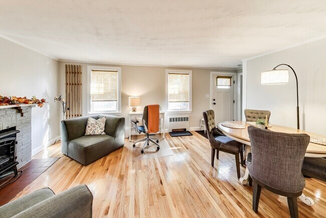 Foto del edificio - 40 Dunster Ln