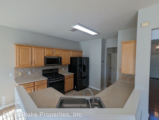 Building Photo - 4 br, 2.5 bath House - 10837 Claude Freema...
