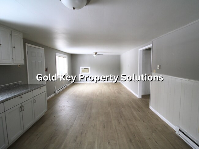 Foto del edificio - 9801 S Rinker-701/703 W Malissa