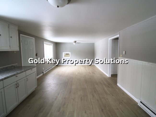 Foto del edificio - 9801 S Rinker St