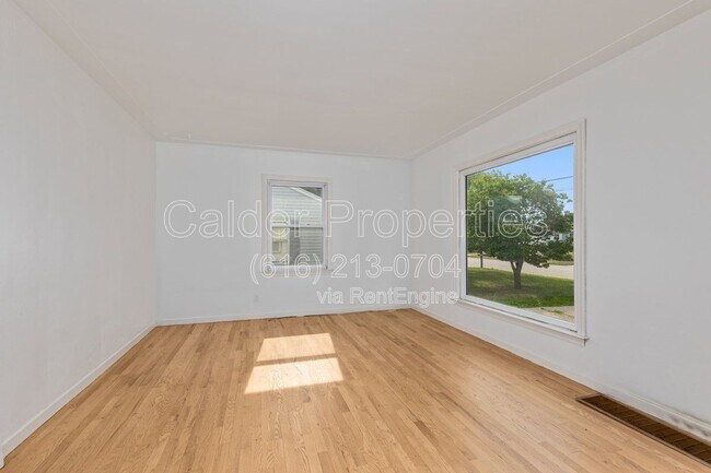 Foto del edificio - 105 Morning Glory St SW