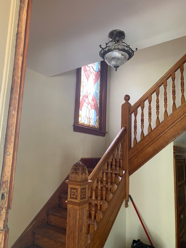 Entryway - 454 Westcott St