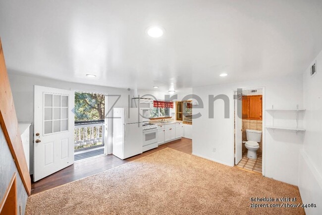 Building Photo - 129 Zermatt Dr