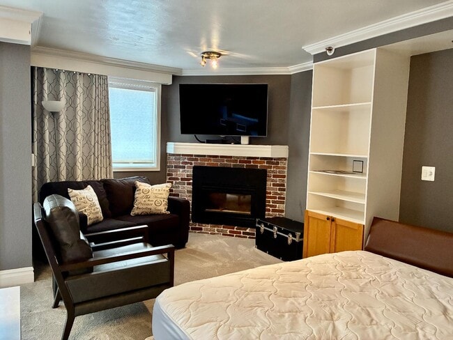 Photo - 310 Iron Horse Way Apartment