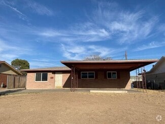 Building Photo - 9402 Montgomery Dr