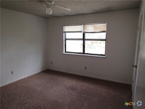 Building Photo - 2603 Bermuda Dr