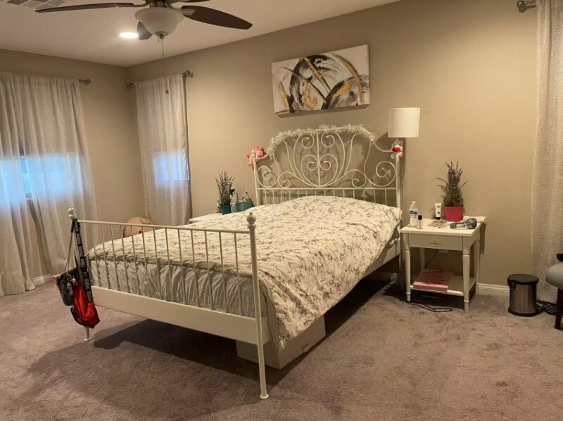 Primary Photo - 3114 Molinos Dr