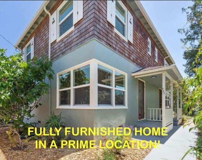 FULLY FURNISHED GATED HOME WITH PARKING! - 667 40th St