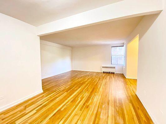 Building Photo - 2 bedroom in BRONX NY 10471