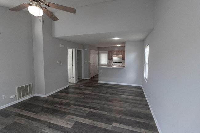 Building Photo - 2603 Northampton Dr