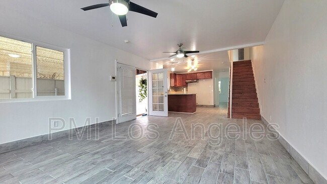 Foto del edificio - 1629 E Vernon Ave