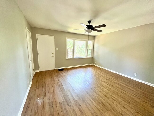 Building Photo - 6253 Corbly Rd