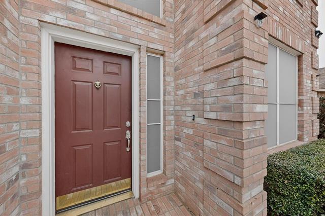 Foto del edificio - 113 Silver Rock Dr