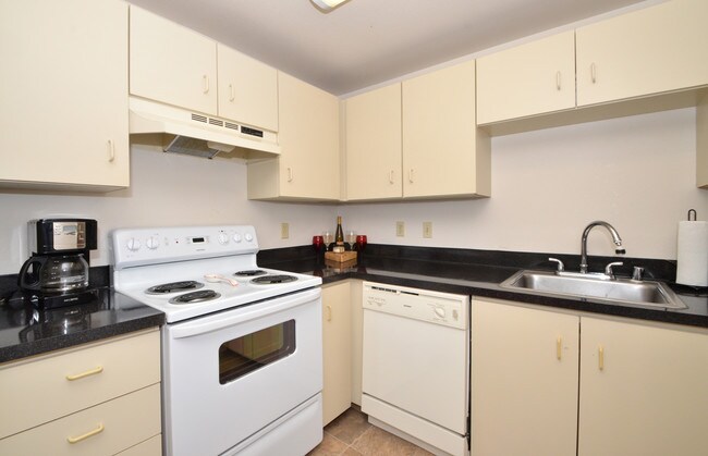 Foto del edificio - 1520 W Casino Rd