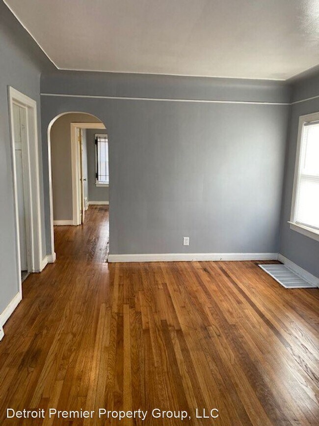 Foto del edificio - 2 br, 1 bath House - 19479 Helen Street
