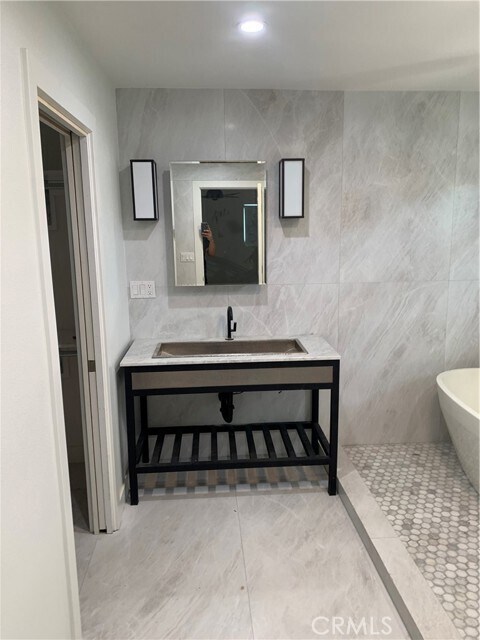 Foto del edificio - 16841 Green Ln