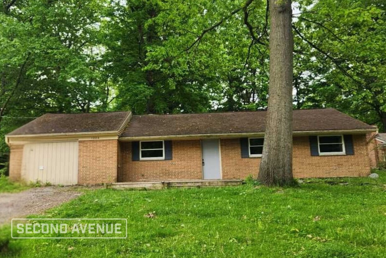 Foto principal - 1224 Maycroft Rd