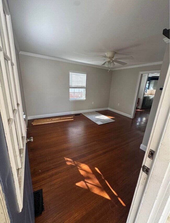 Foto del edificio - 1533 Harle Ave NW