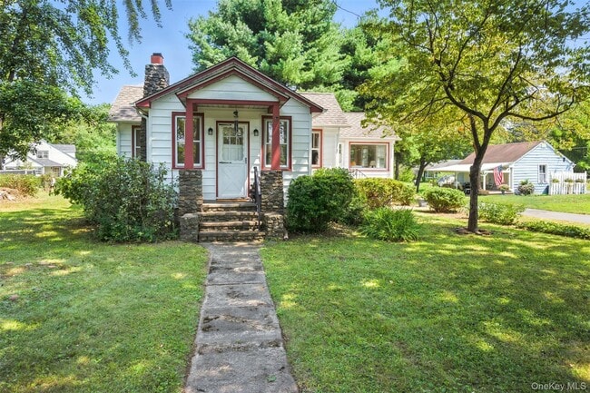 Foto del edificio - 190 Continental Rd