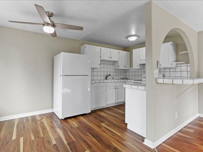 Foto del edificio - 526 S 40th Ave