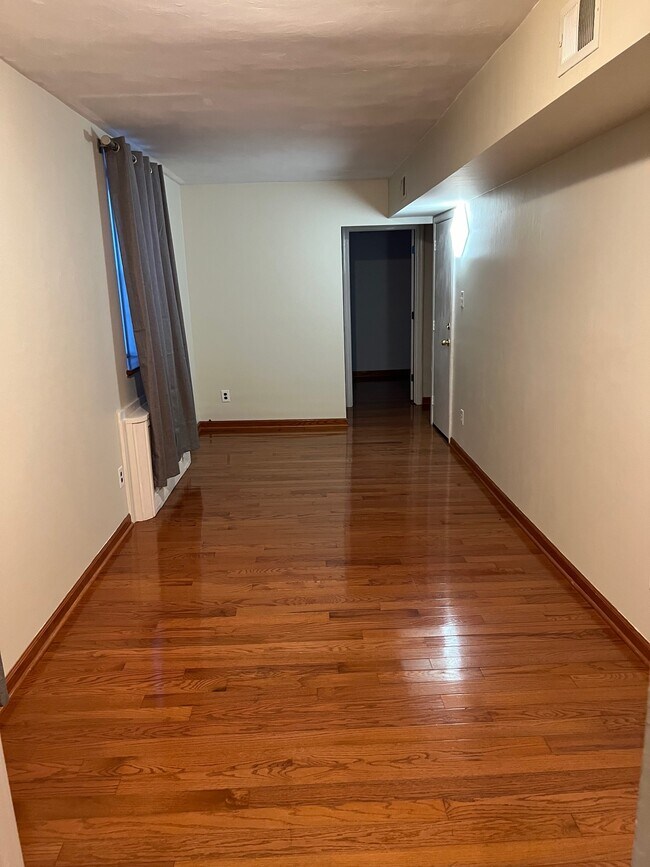 Foto del edificio - 1306 Tasker St