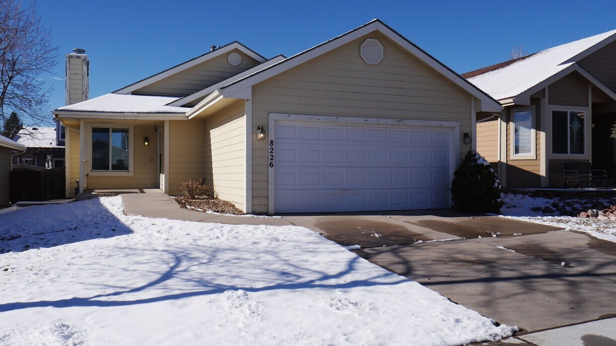 8226 Scarborough Dr, Colorado Springs, CO 80920 House Rental in