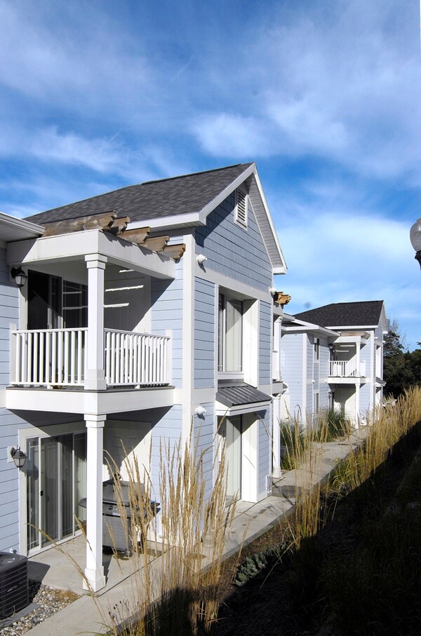 Patterson Crossing Apartments Frankfort, MI