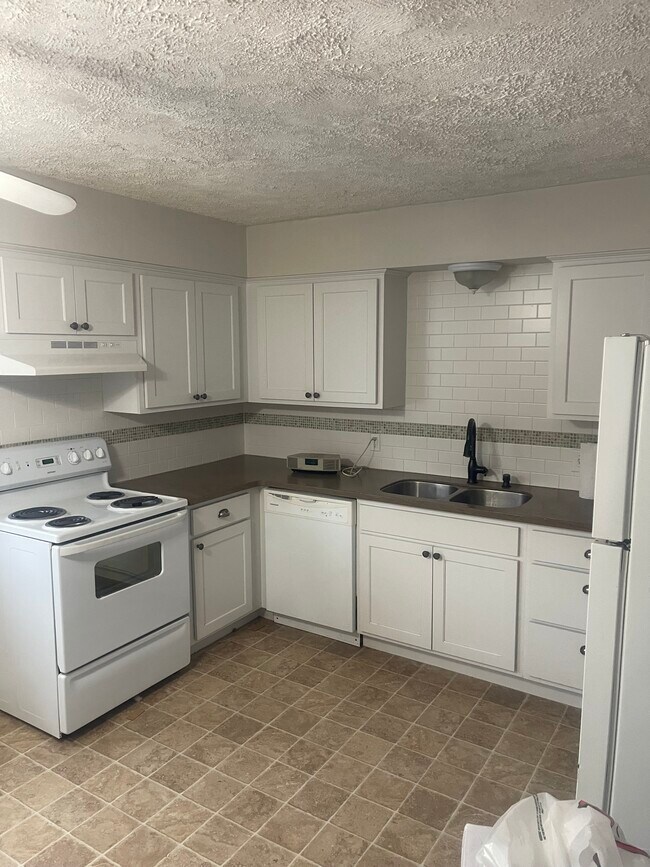 Foto del edificio - 5603 Estate Rd