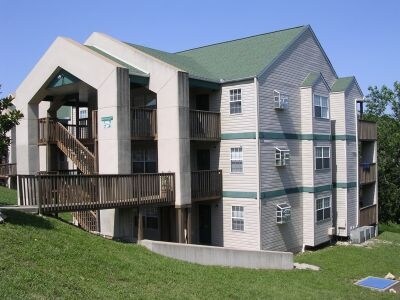Building Photo - Lantern Bay