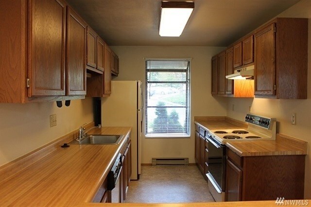 Kitchen - Excellent Investment Property