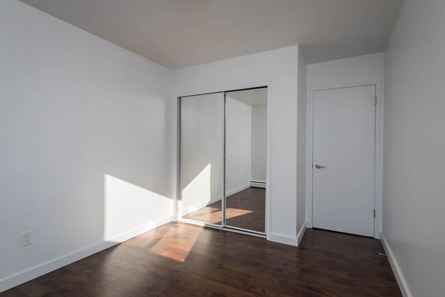 Building Photo - Katelyn