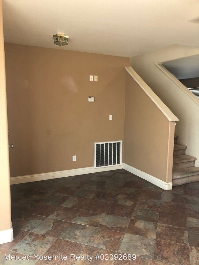 Building Photo - 3 br, 2.5 bath House - 3854 Early Light Ave.
