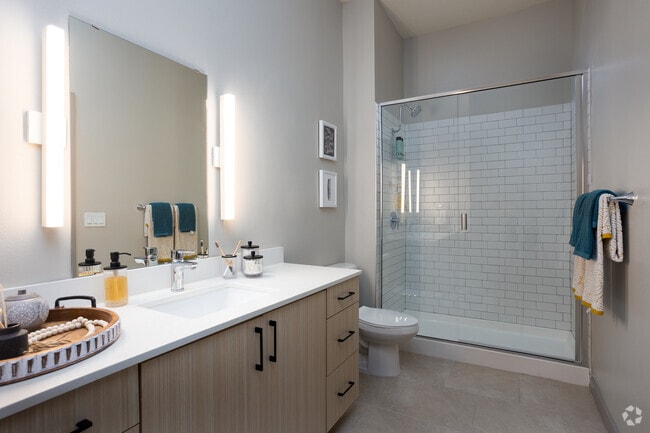 2BR, 2BA - 1314SF - Rockledge Flats