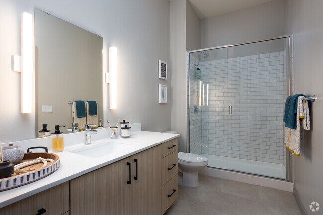 2HAB, 2BA - 1314SF - Rockledge Flats