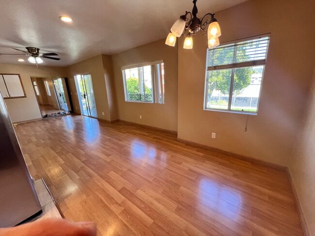 Building Photo - 5646 La Mirada Ave