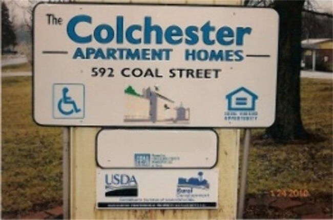 Building Photo - 592 N Coal St