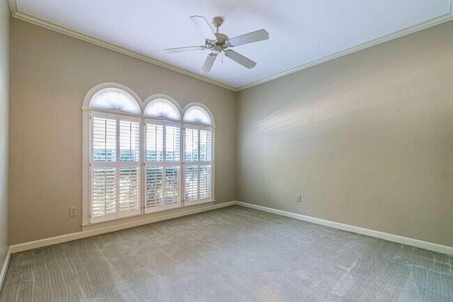 Building Photo - 125 Rounsaville Ct