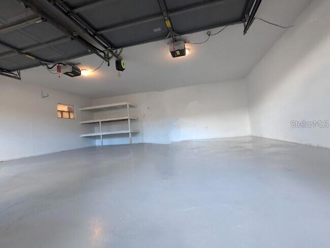 Building Photo - 6290 92nd Pl N