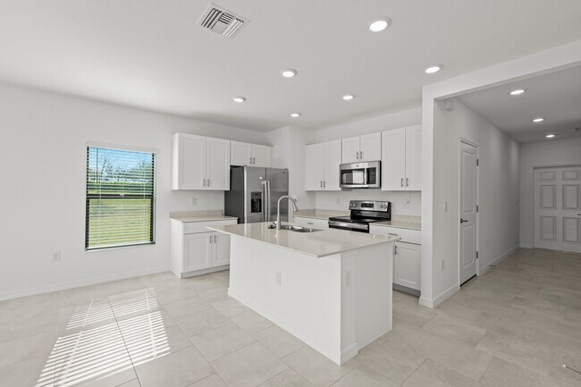 Building Photo - 14275 Oviedo Pl
