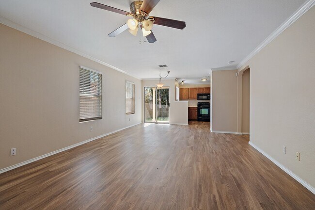 Foto del edificio - Carpet-Free Home in Top-Rated School District Near TPC Parkway