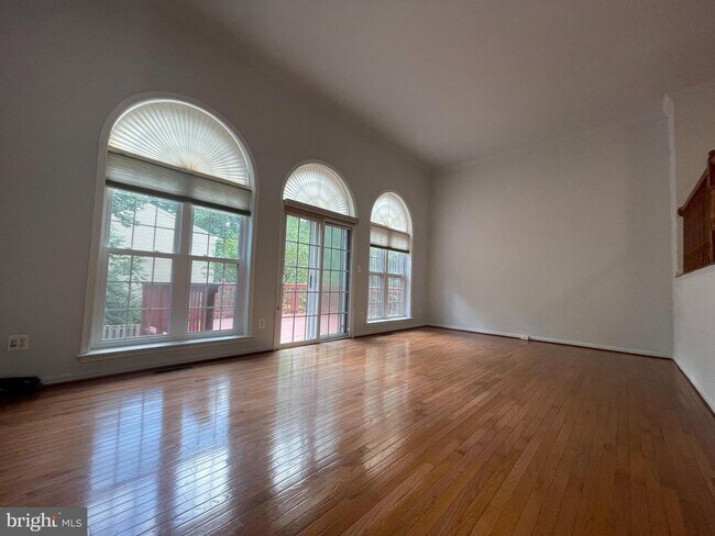 Foto del edificio - 6173 Derring St