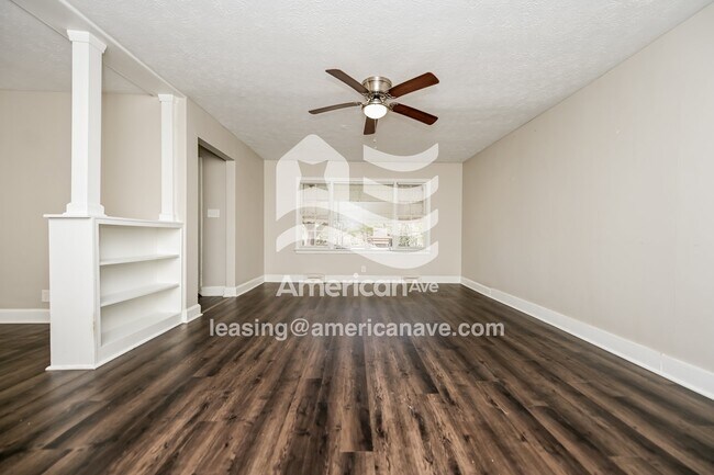 Foto del edificio - 2544 Norris Rd