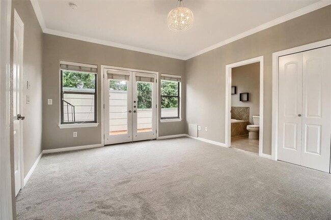 Foto del edificio - 1115 Kinney Ave