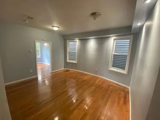 Building Photo - 814 S 16th St