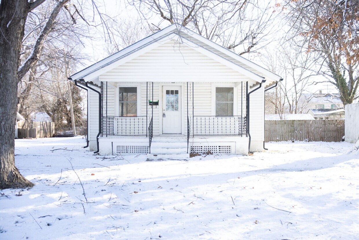 Primary Photo - 1350 S Lulu St