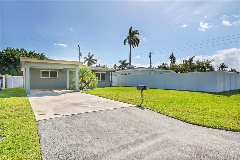 Foto principal - 260 NW 48th Ct