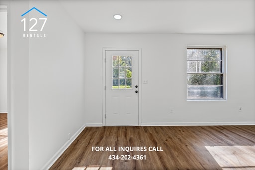 Building Photo - Newly Renovated 2 Bed / 1 Bath Apartment – Timberlake Area, Lynchburg VA