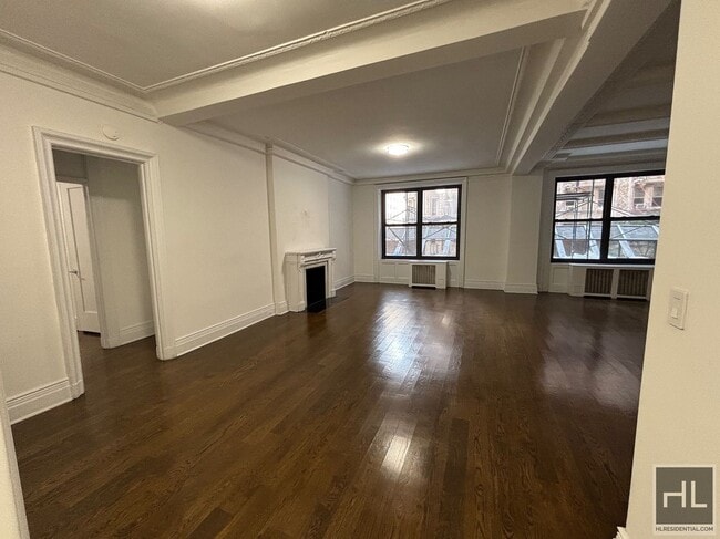 Building Photo - WEST 58 STREET